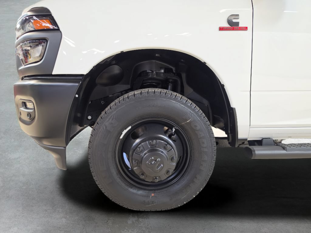 New 2026 RAM 3500 Tradesman AWD/4WD image 24