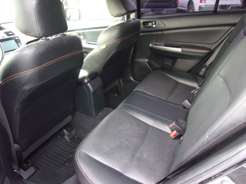 Used 2016 Subaru Crosstrek 2.0i Limited image 7