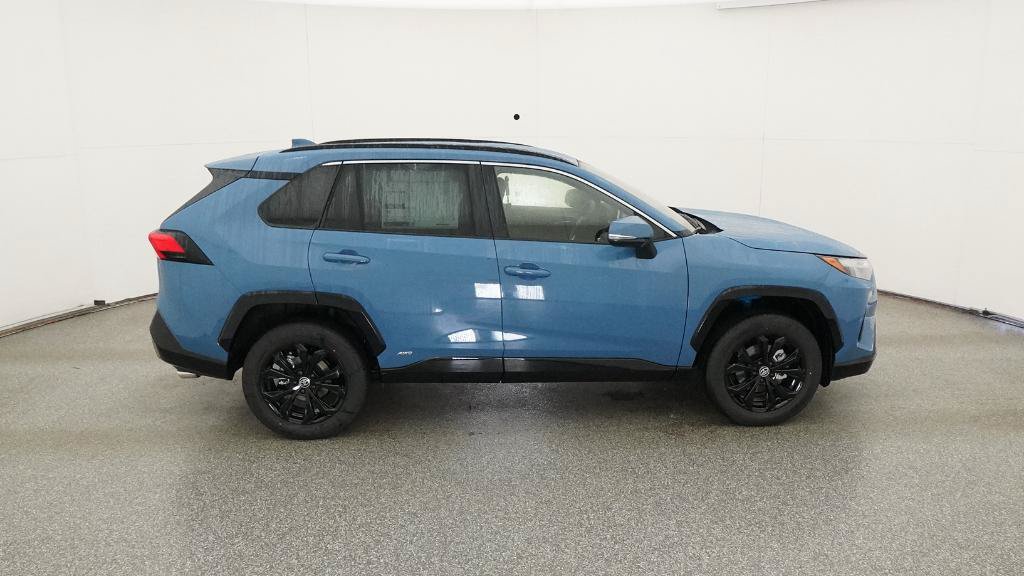 New 2025 Toyota RAV4 SE AWD/4WD image 14