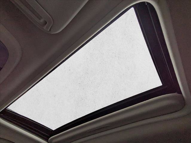 Used 2024 Subaru Crosstrek 2.0i Premium image 15