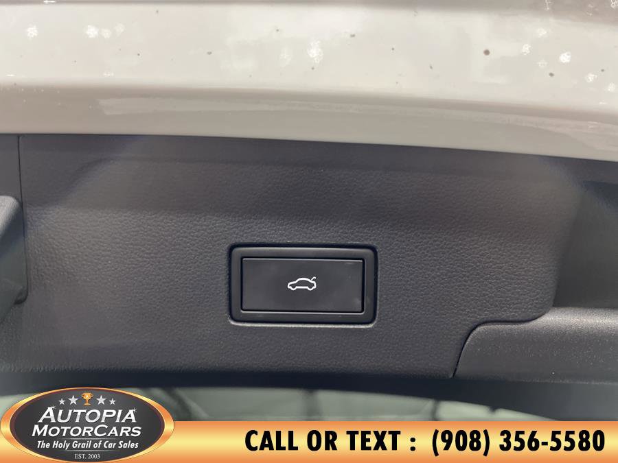 Used 2021 Volkswagen Atlas Cross Sport SEL Premium R-Line image 20