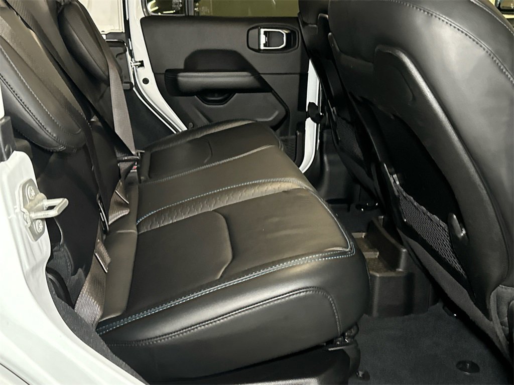 Used 2024 Jeep Wrangler High Altitude image 14