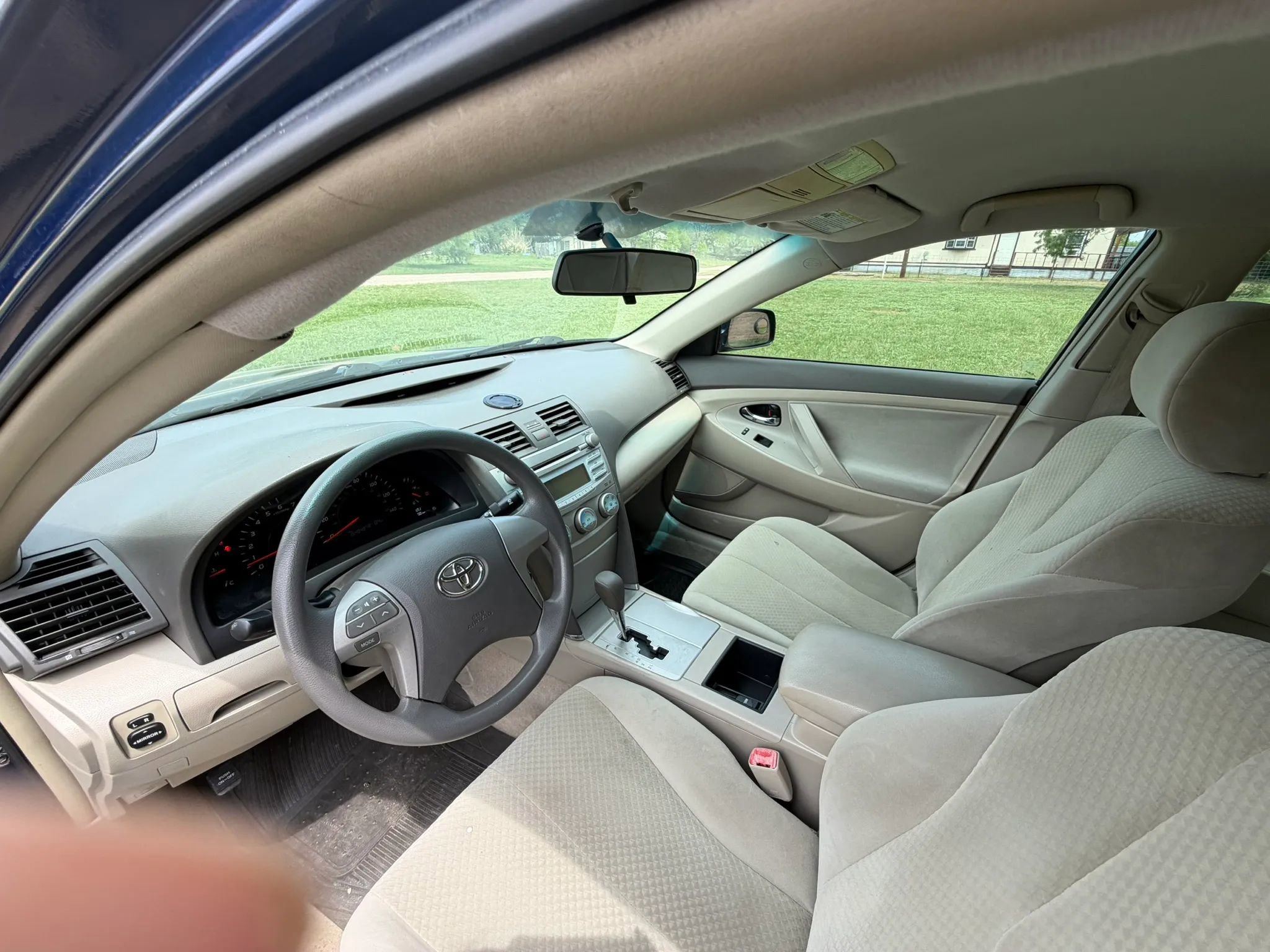 Used 2009 Toyota Camry LE FWD image 30