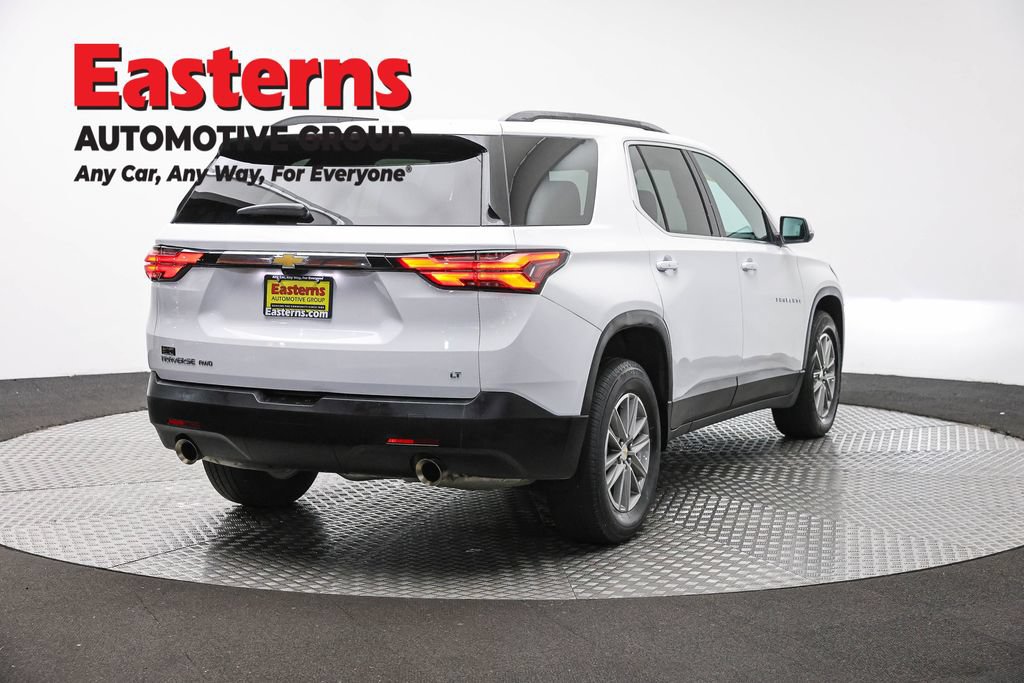 Used 2023 Chevrolet Traverse LT w/ Rear Camera Mirror Package AWD/4WD image 5