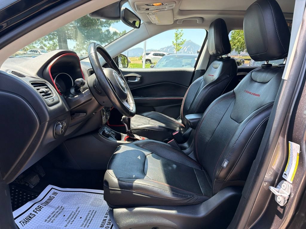 Used 2019 Jeep Compass Trailhawk w/ Leather Interior Group AWD/4WD image 22