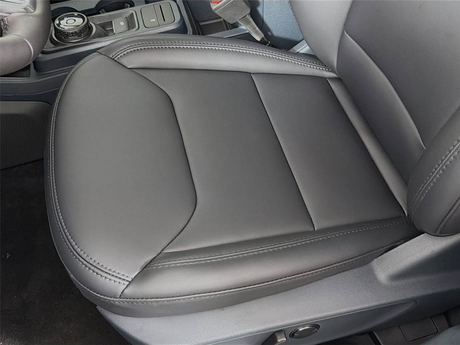 New 2026 Ford Maverick Lariat w/ Black Appearance Package image 21