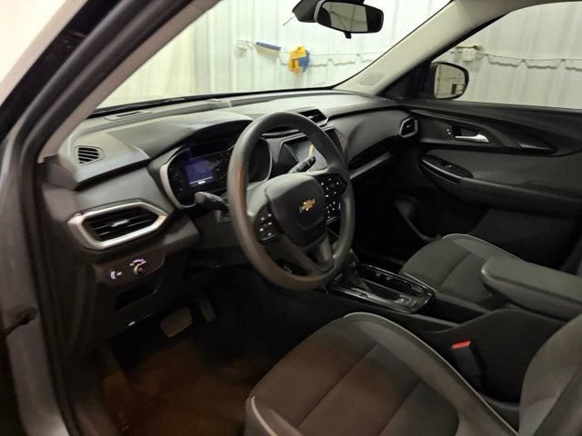 Used 2021 Chevrolet TrailBlazer LS FWD image 21