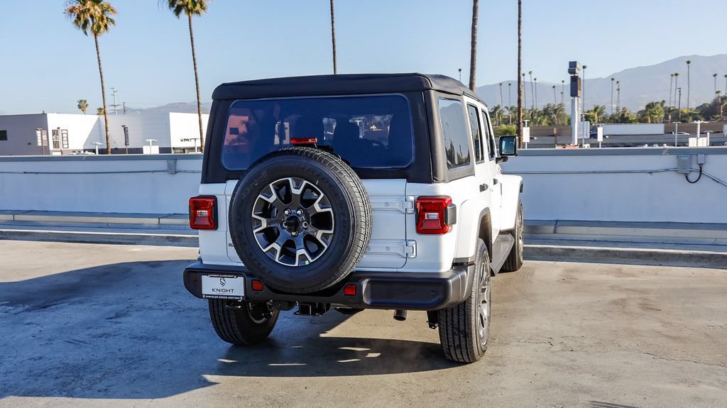 New 2026 Jeep Wrangler Unlimited Sahara AWD/4WD image 9