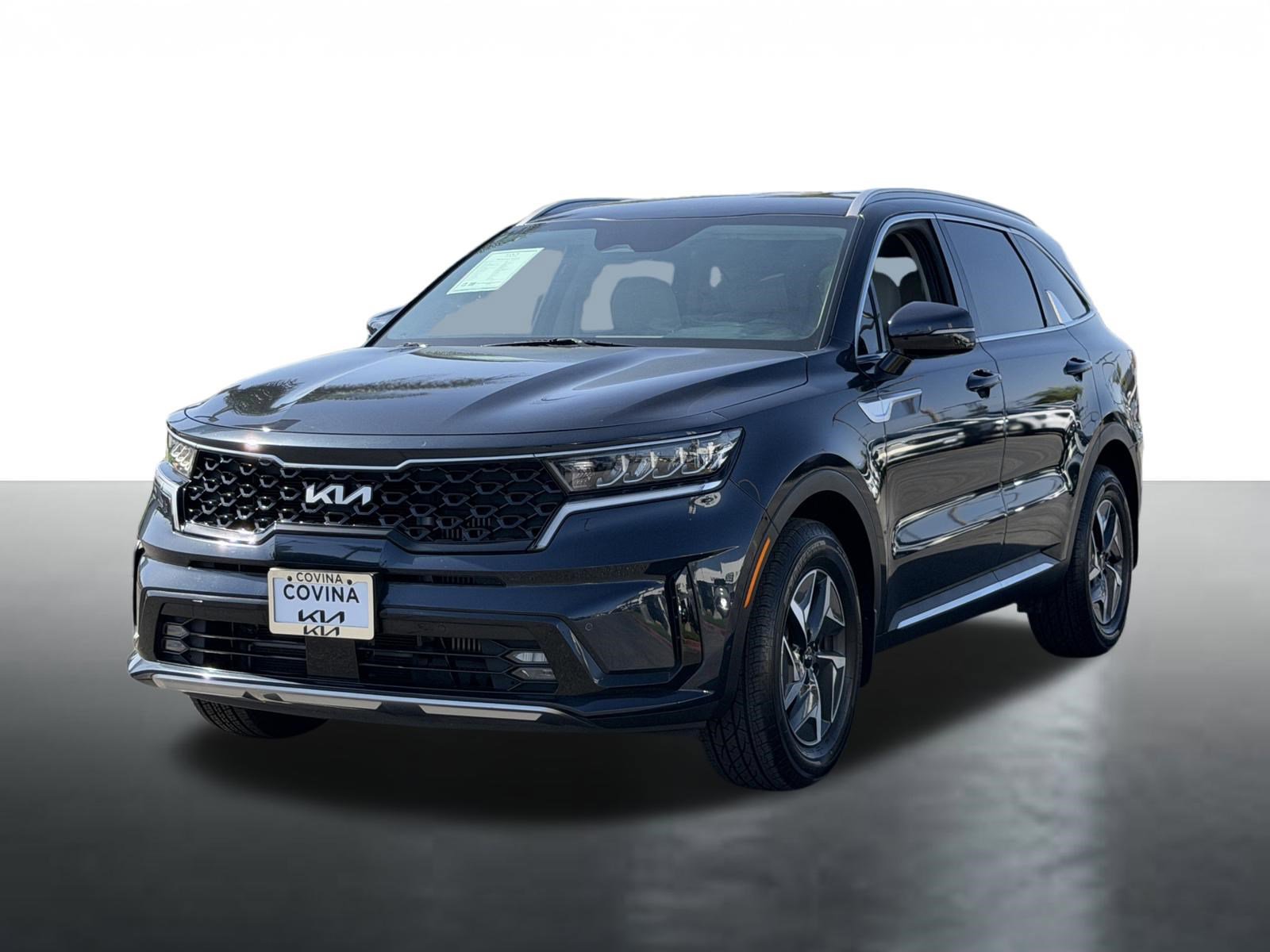 Certified 2023 Kia Sorento EX FWD image 4