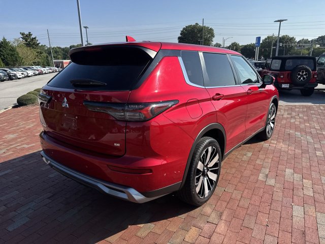 Used 2025 Mitsubishi Outlander SE FWD image 36