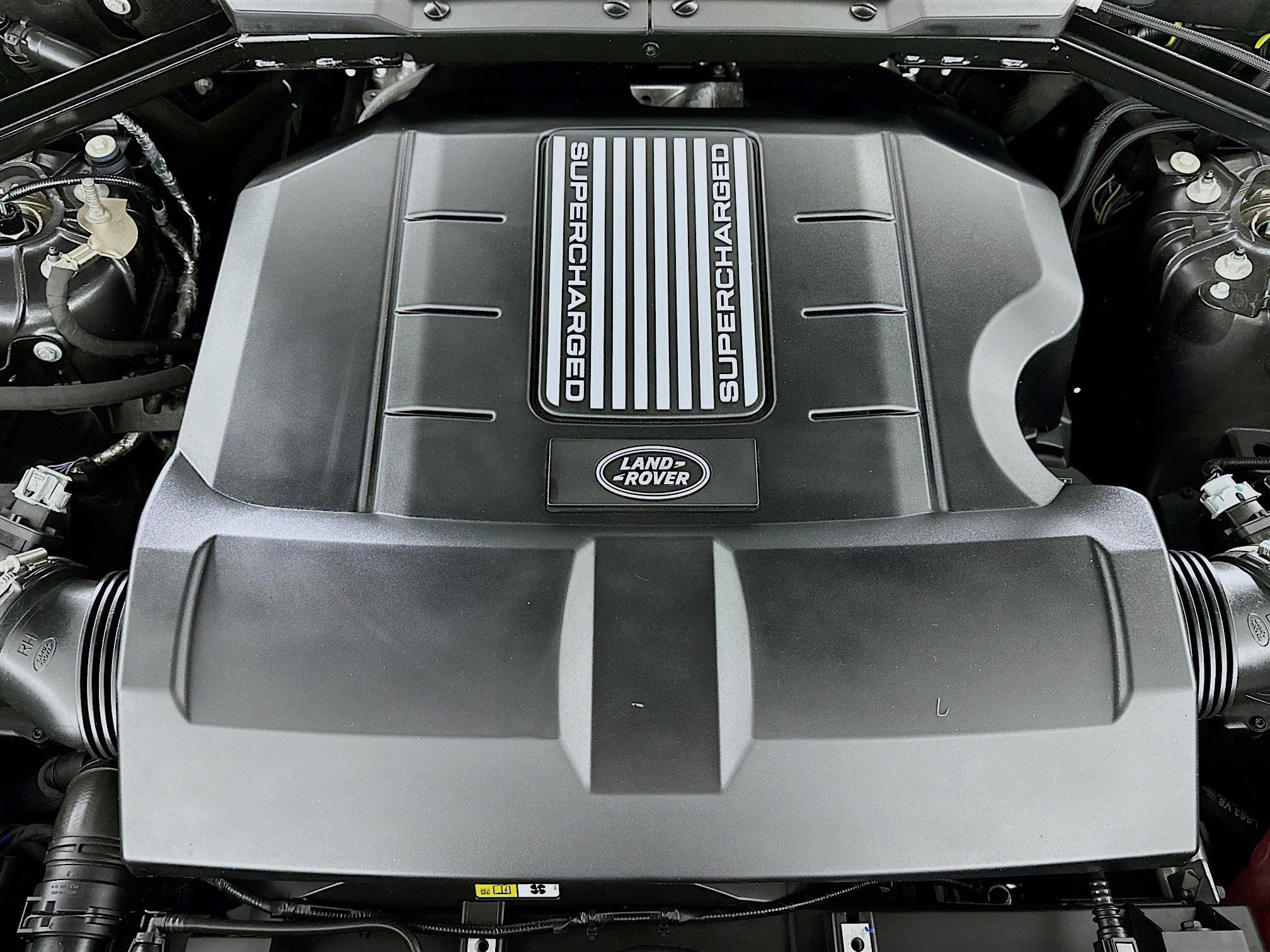 Used 2024 Land Rover Defender 110 Carpathian Edition image 31