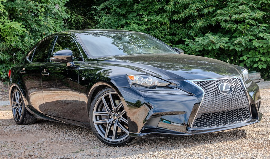 Used 2016 Lexus IS 350 w/ F Sport Package RWD image 7