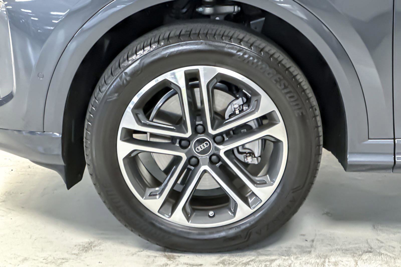 Certified 2025 Audi Q5 Premium Plus w/ Premium Plus image 26