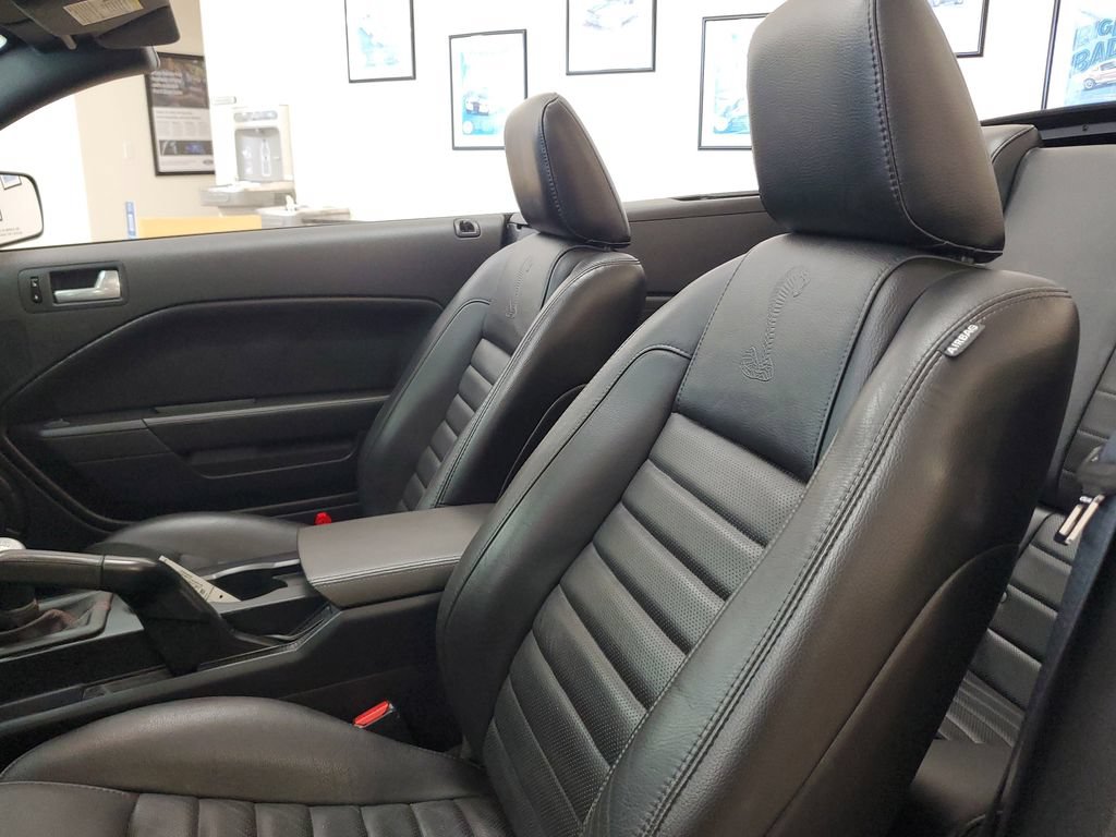 Used 2007 Ford Mustang Shelby GT500 RWD image 15
