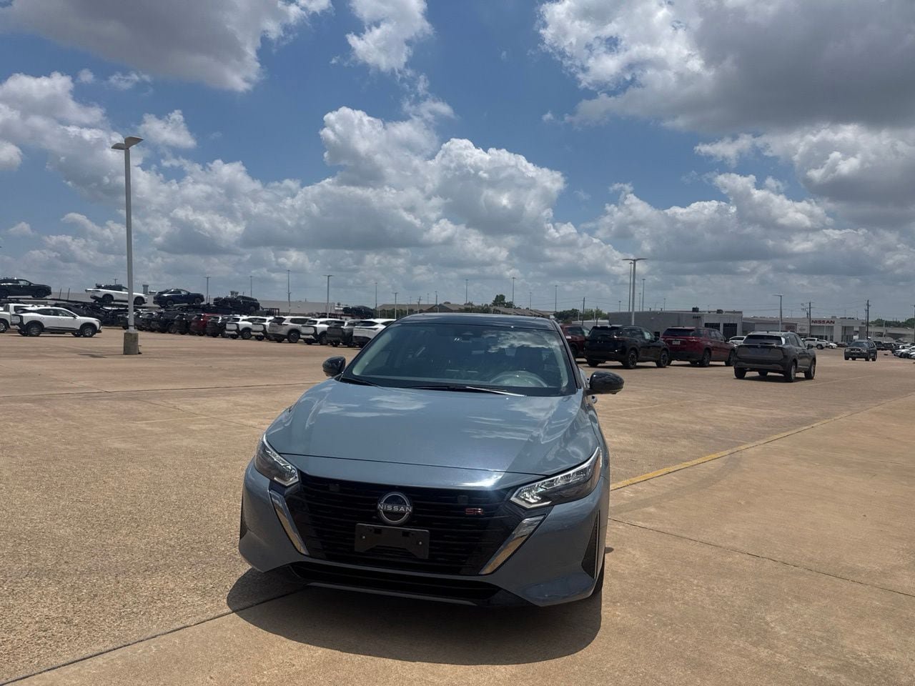 Certified 2024 Nissan Sentra SR w/ SR Premium Package FWD image 5