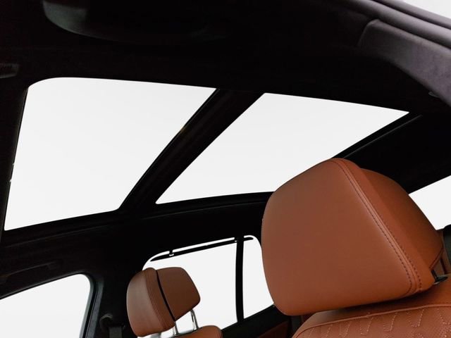 New 2026 BMW X5 M60i AWD/4WD image 14