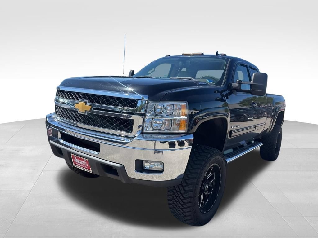 Used 2013 Chevrolet Silverado 2500 LTZ w/ LTZ Plus Package AWD/4WD image 24