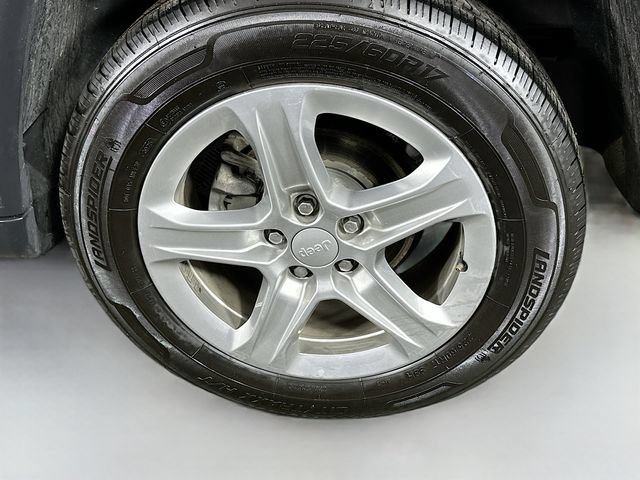 Used 2024 Jeep Compass Latitude AWD/4WD image 28