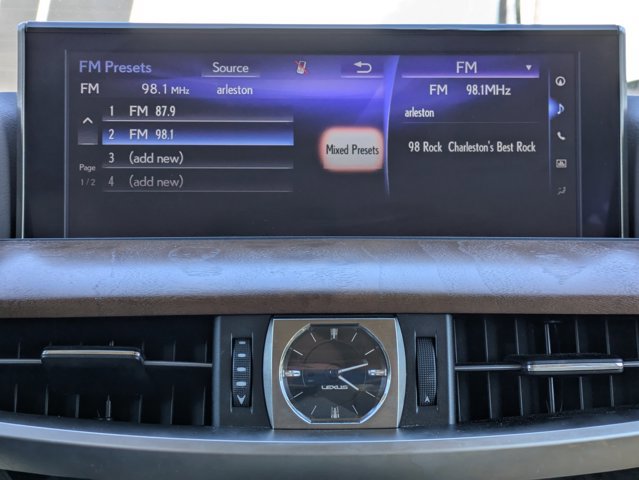 Used 2021 Lexus LX 570 4WD w/ Luxury Package image 11