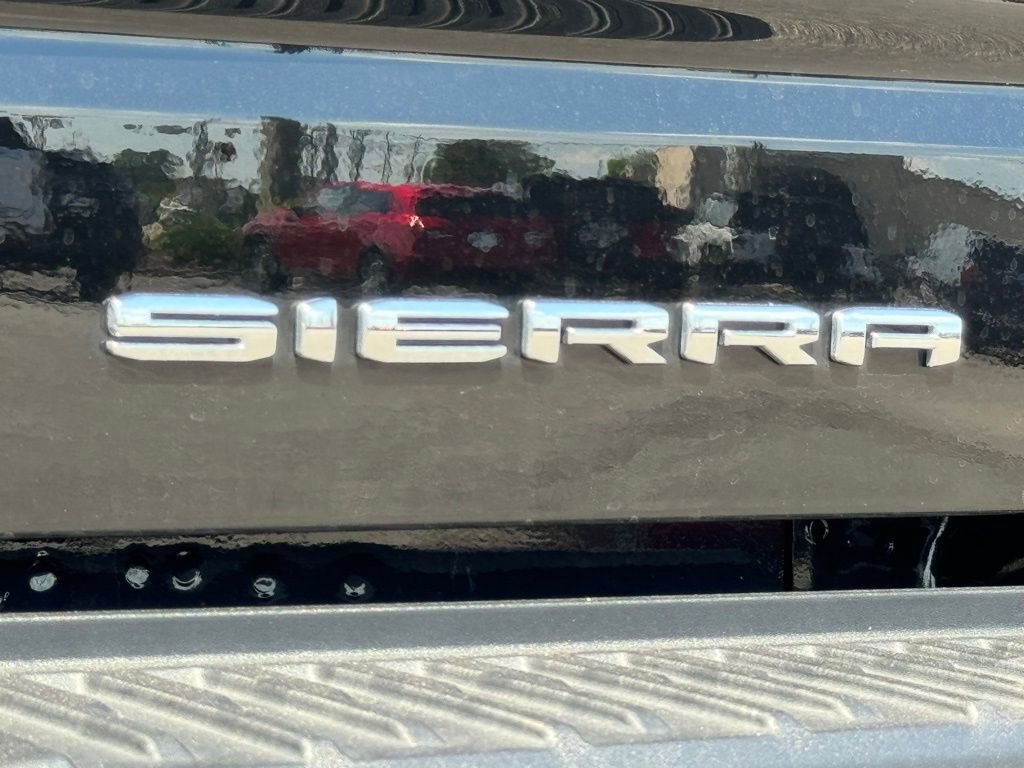 Used 2025 GMC Sierra 1500 Denali AWD/4WD image 11
