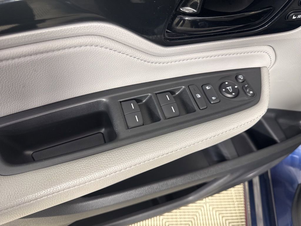 Used 2020 Honda Odyssey Elite image 13