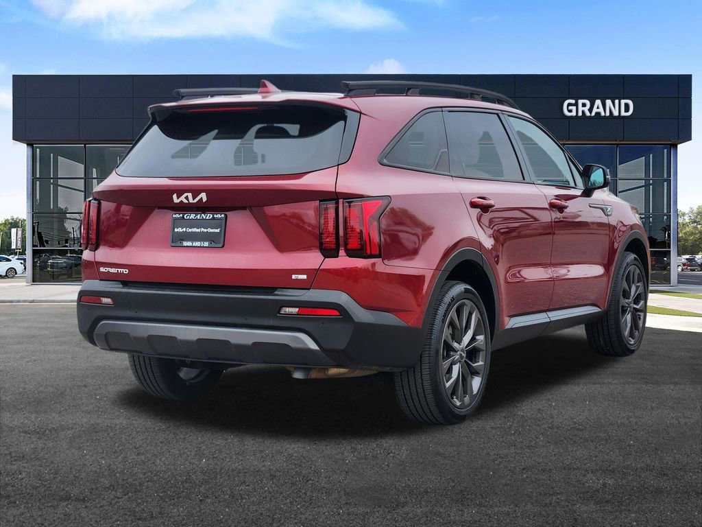 Certified 2023 Kia Sorento X-Line EX image 6