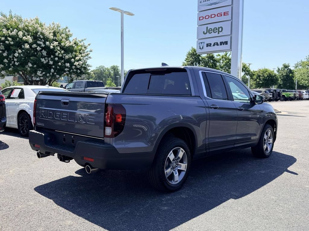 Used 2025 Honda Ridgeline RTL image 2