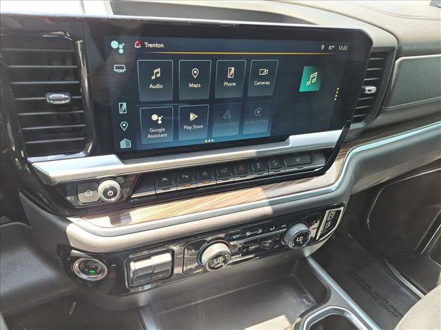 Used 2022 Chevrolet Silverado 1500 LT Trail Boss w/ LT Trail Boss Premium Package AWD/4WD image 13