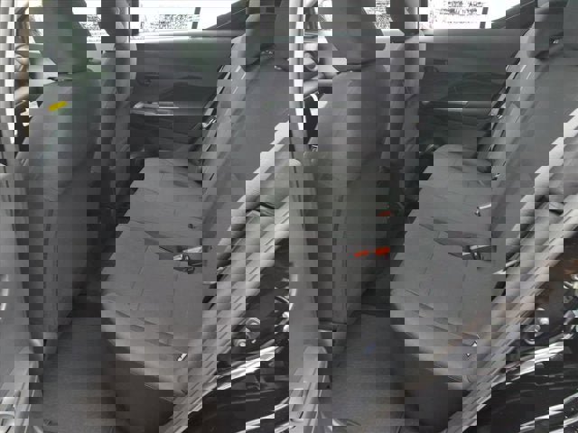 New 2025 Nissan Kicks Play S image 5