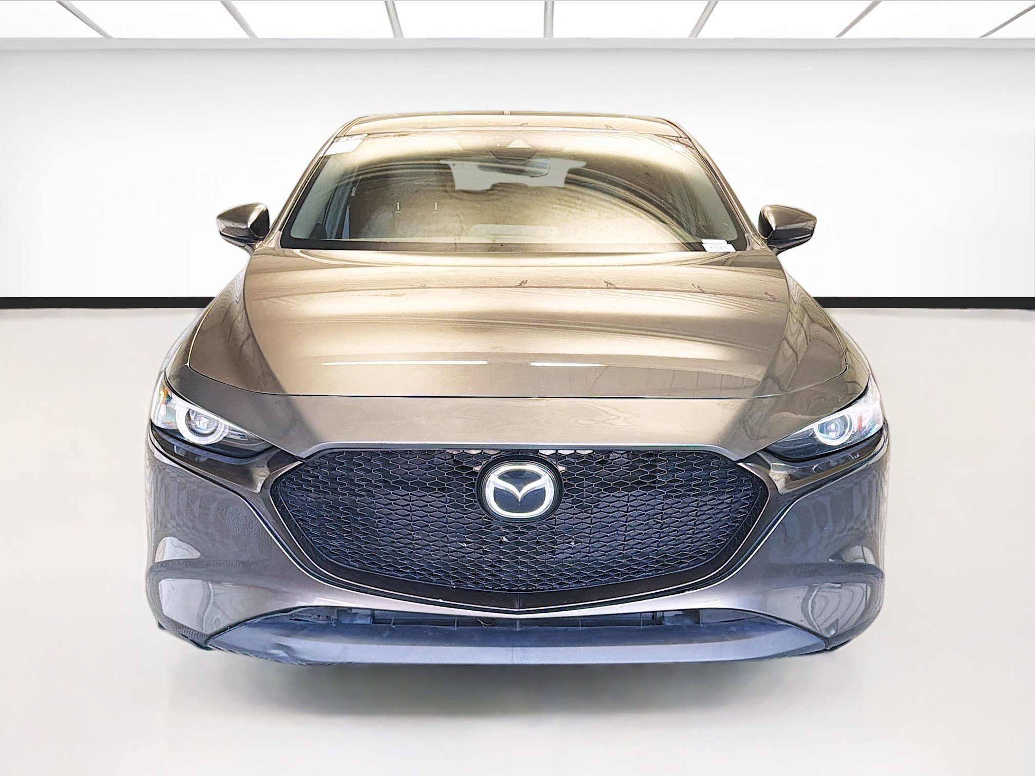 Used 2019 MAZDA MAZDA3 AWD Hatchback w/ Premium Pkg image 2