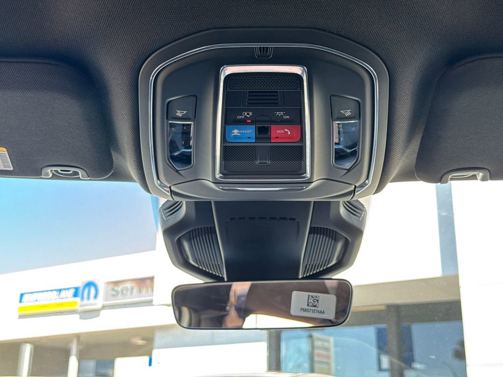 New 2026 Jeep Cherokee Laredo AWD/4WD image 23