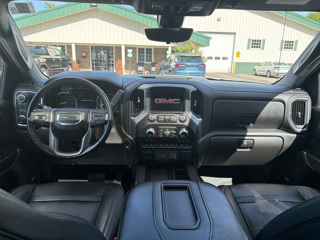 Certified 2020 GMC Sierra 1500 Denali w/ Denali Ultimate Package AWD/4WD image 17