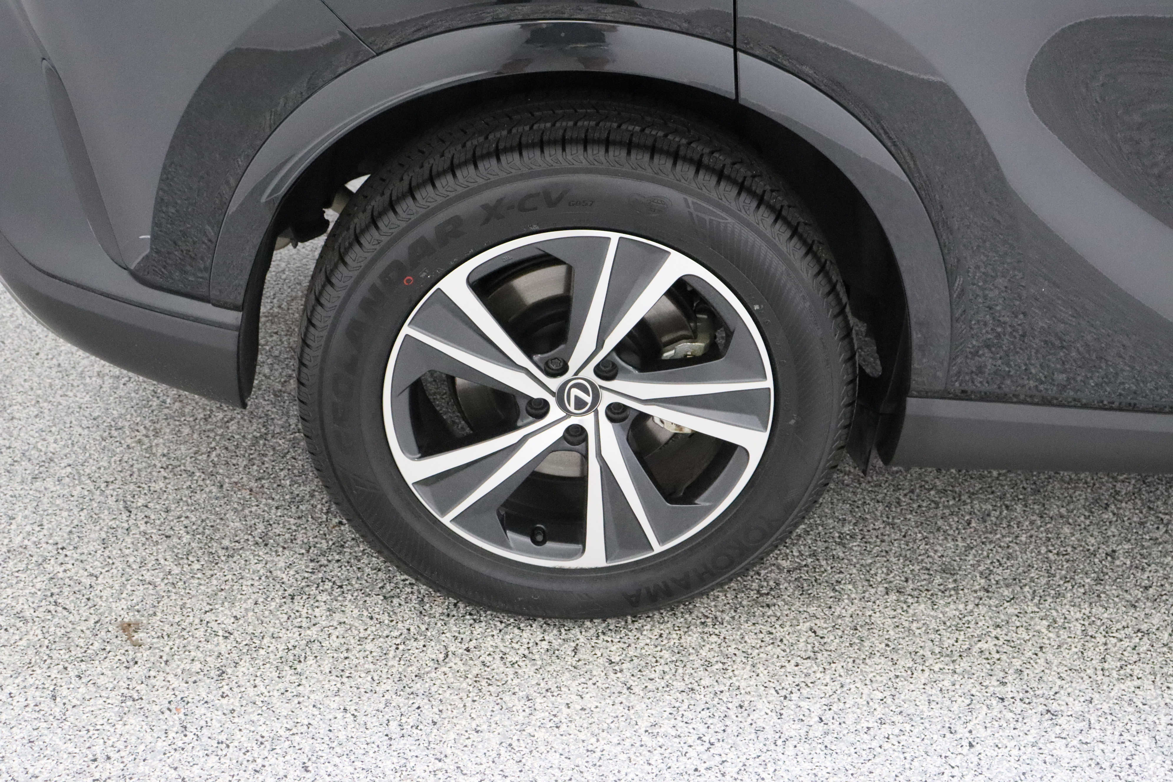 Used 2024 Lexus RX 350h w/ Convenience Package image 6