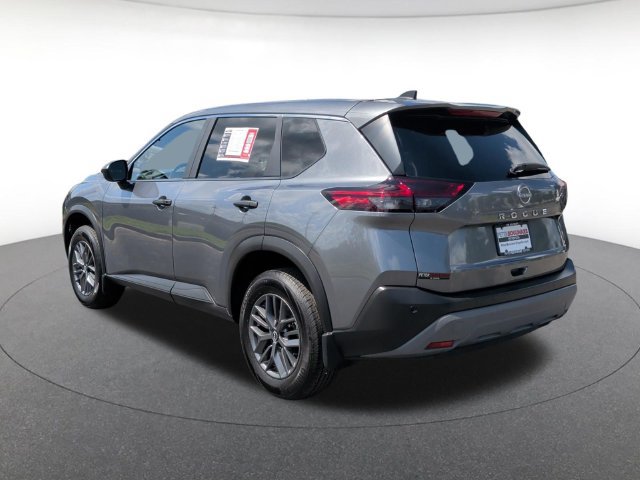 Used 2023 Nissan Rogue S FWD image 3