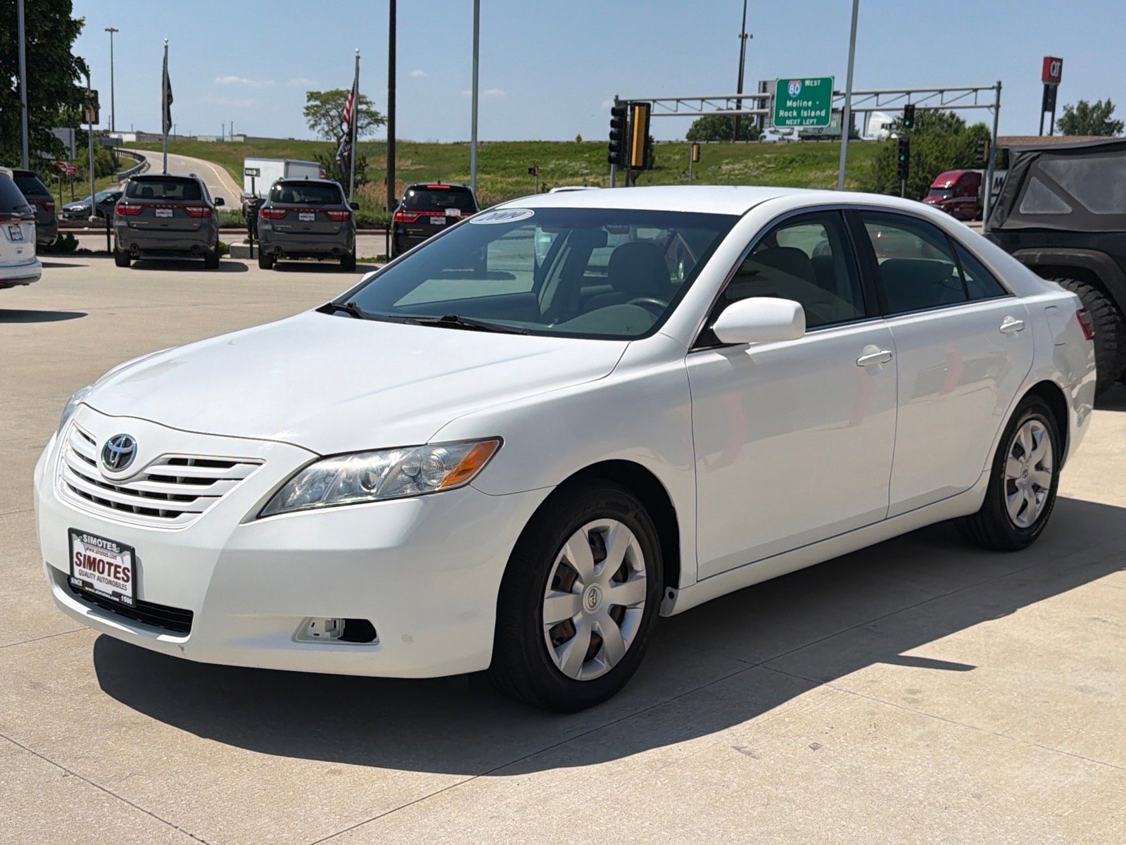 Used 2009 Toyota Camry LE FWD image 4