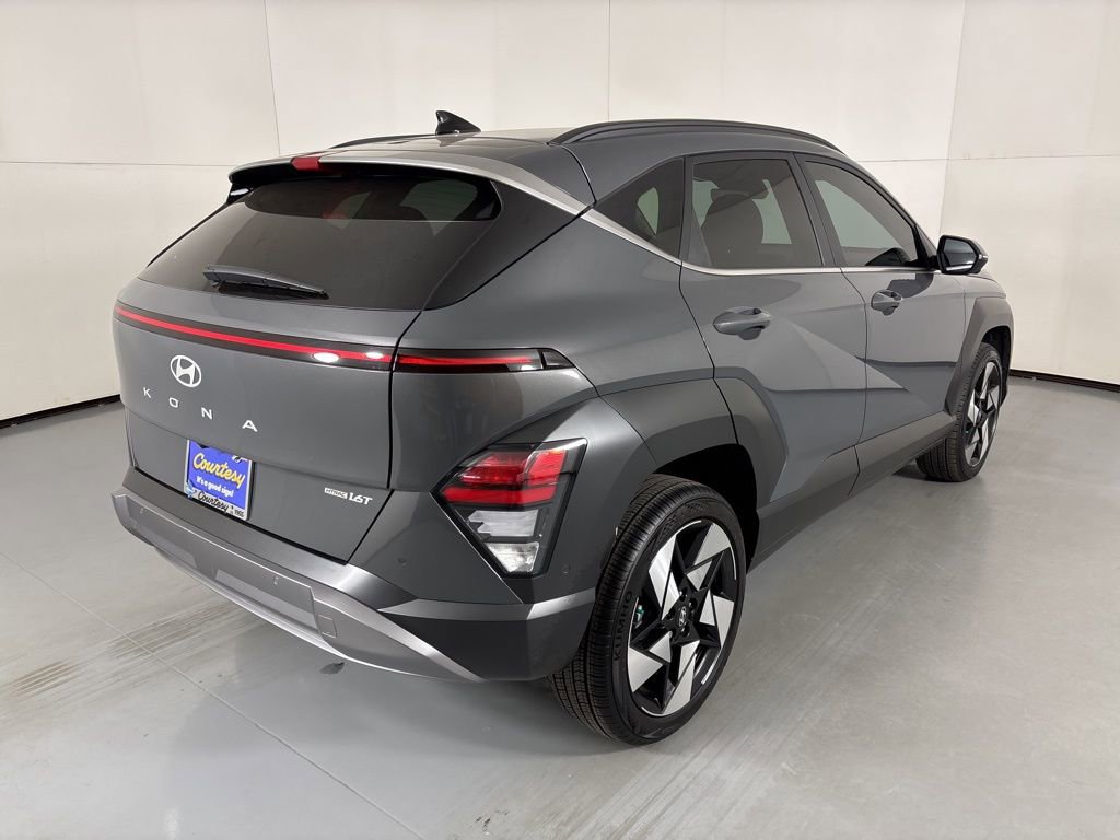 Used 2025 Hyundai Kona Limited image 6