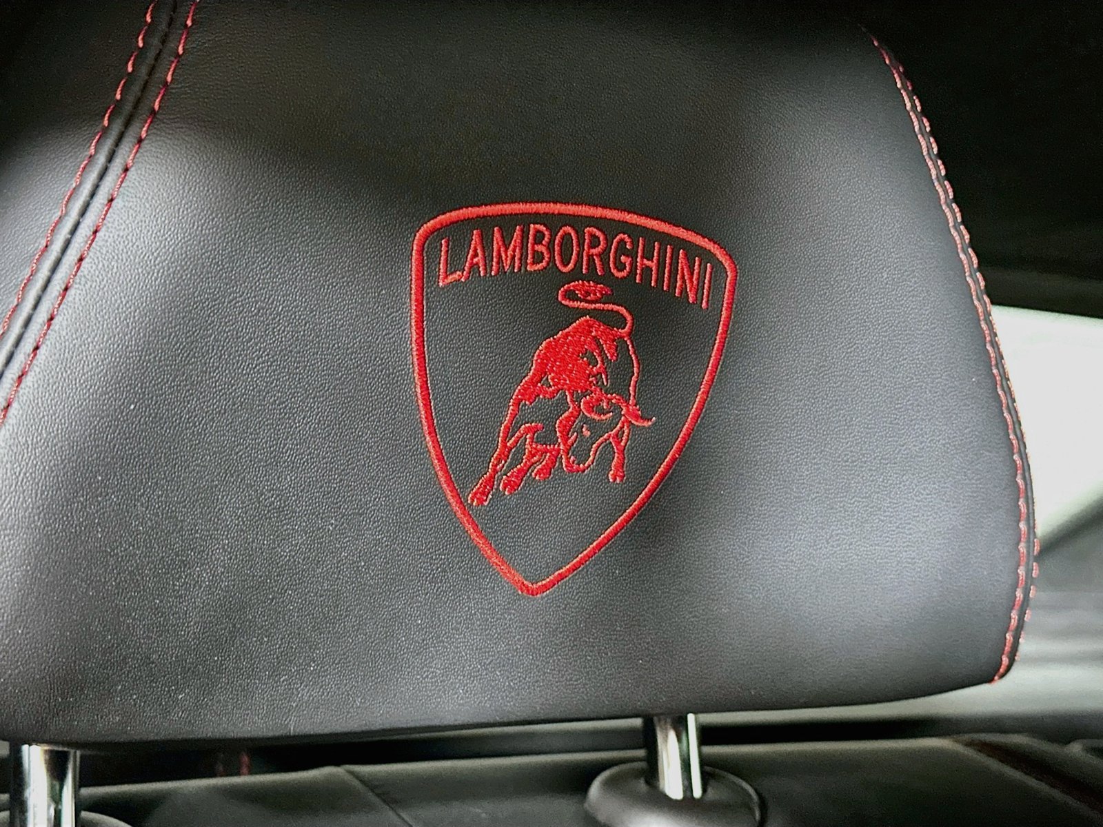 Used 2025 Lamborghini Urus S AWD/4WD image 67