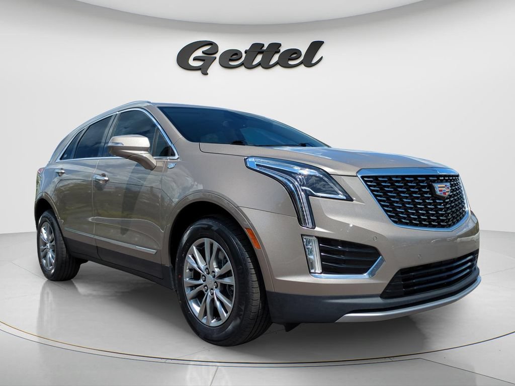 Used 2023 Cadillac XT5 Premium Luxury FWD image 3