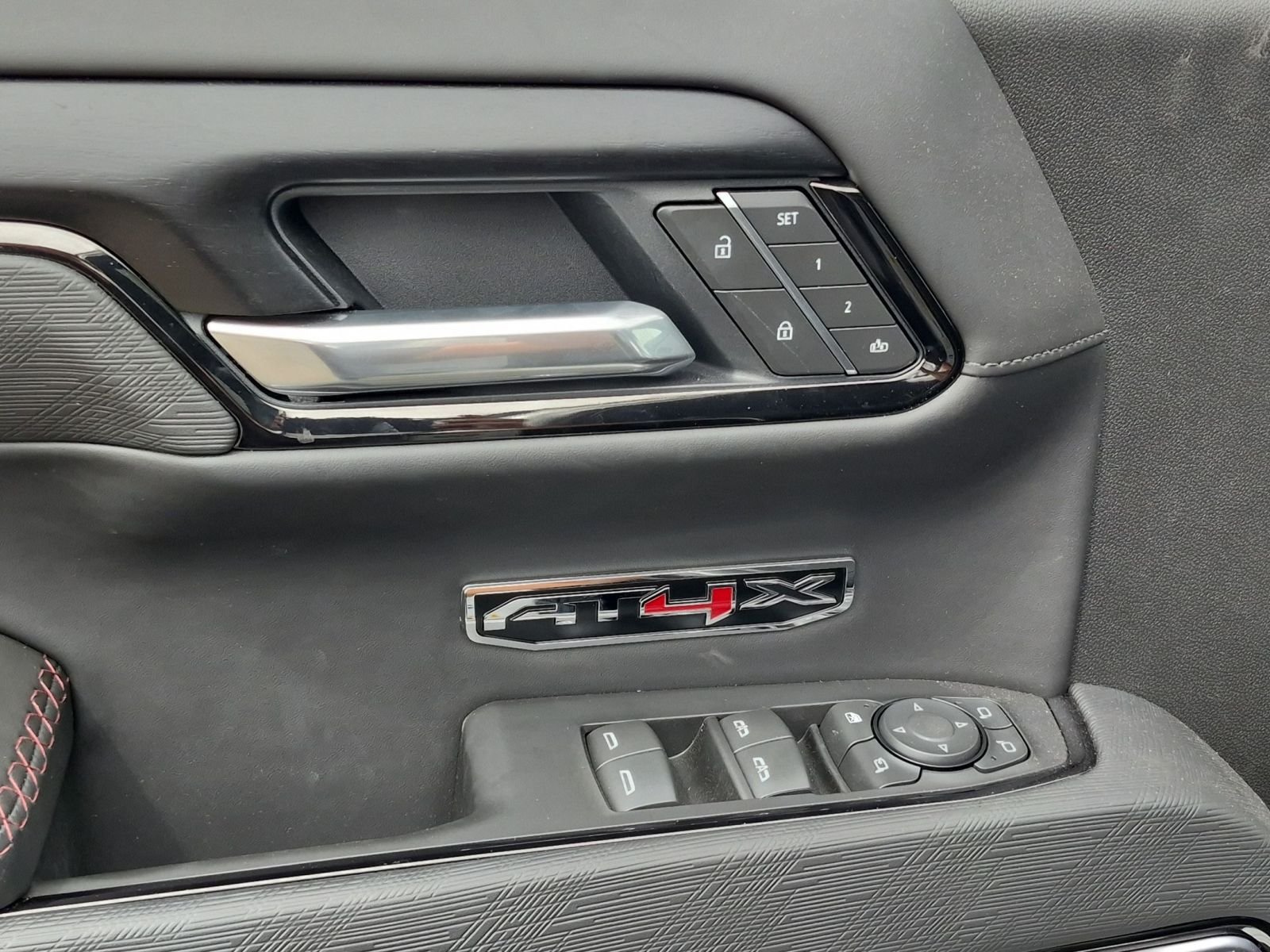 New 2026 GMC Sierra 1500 AT4X AWD/4WD image 23