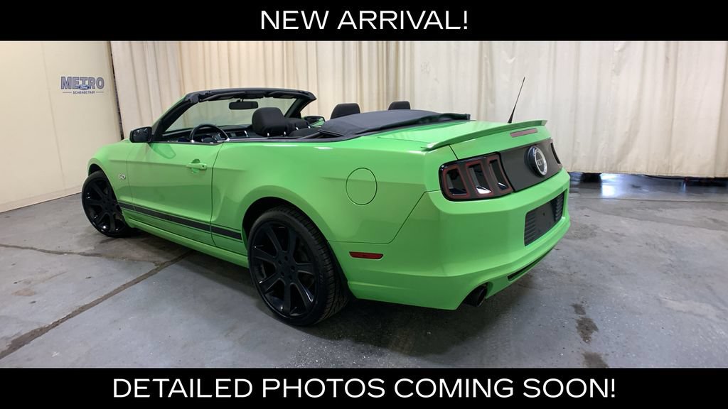 Used 2014 Ford Mustang GT w/ Equipment Group 301A RWD image 40