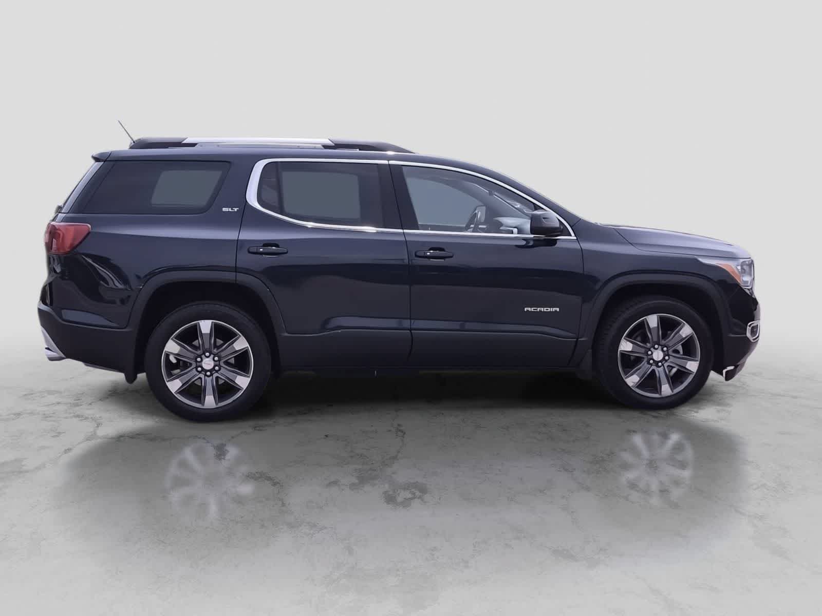 Used 2017 GMC Acadia SLT AWD/4WD image 9