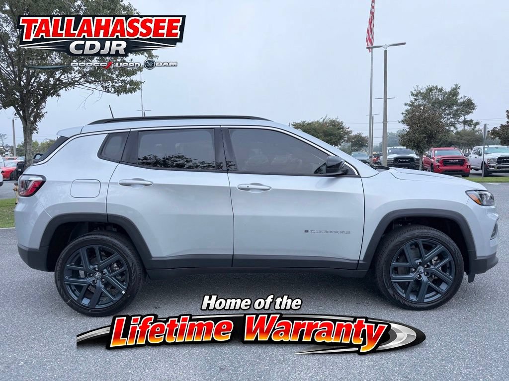 New 2026 Jeep Compass Latitude AWD/4WD image 2