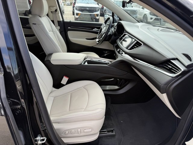 Used 2023 Buick Enclave Premium w/ Experience Buick Package image 11