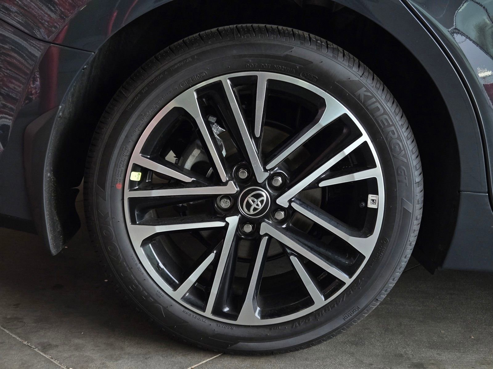 Certified 2026 Toyota Camry XLE w/ Premium Plus Package image 5