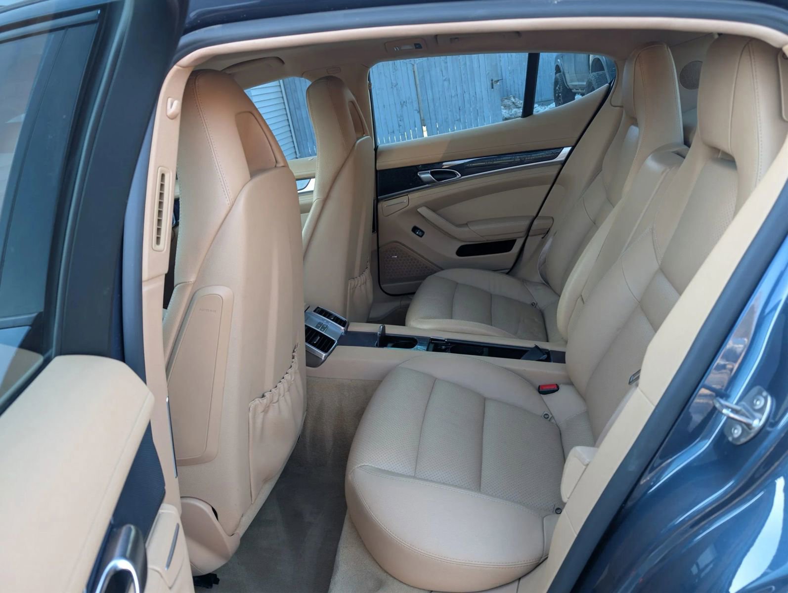 Used 2014 Porsche Panamera 4 image 21