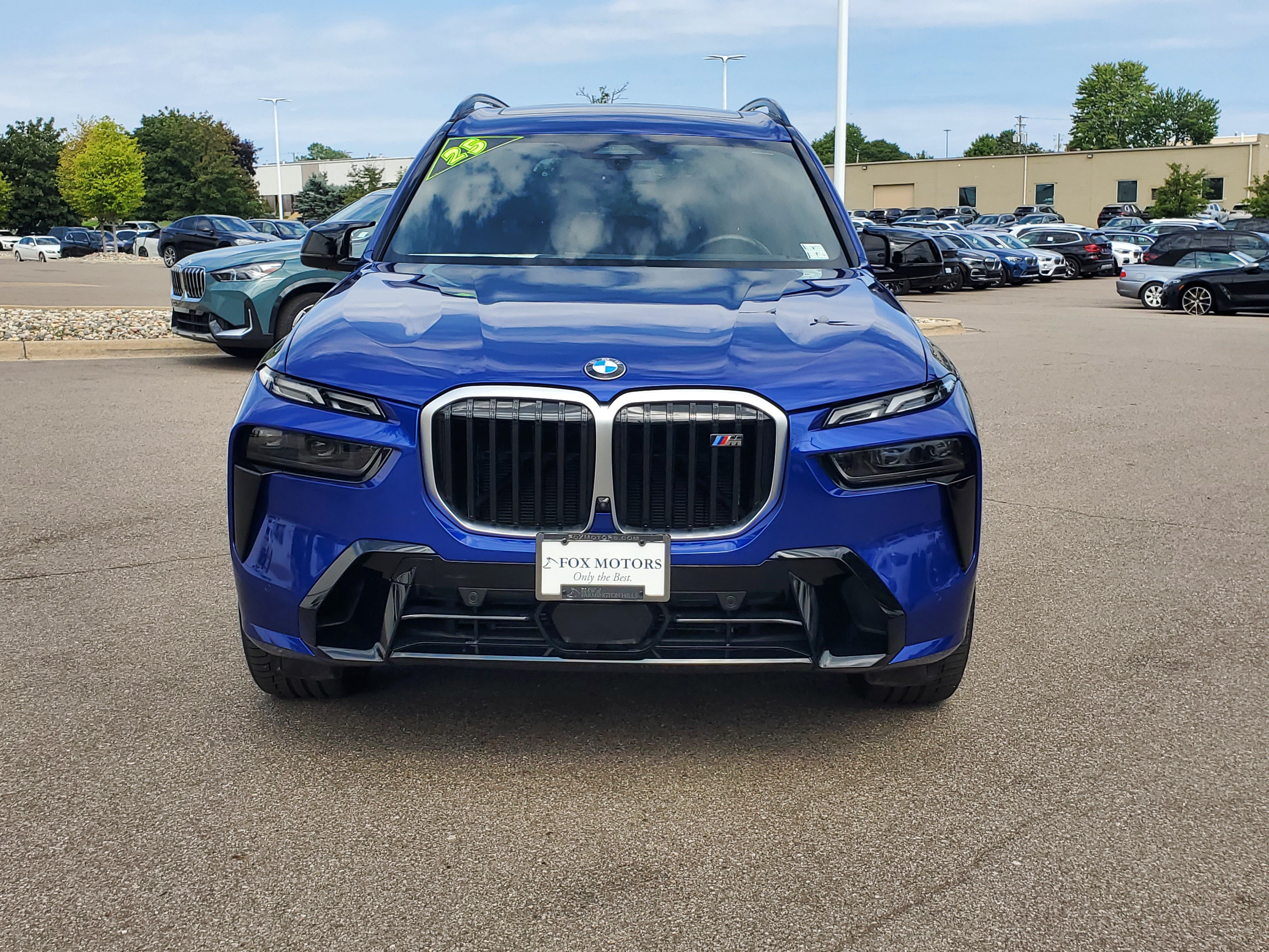 Certified 2025 BMW X7 M60i AWD/4WD image 8