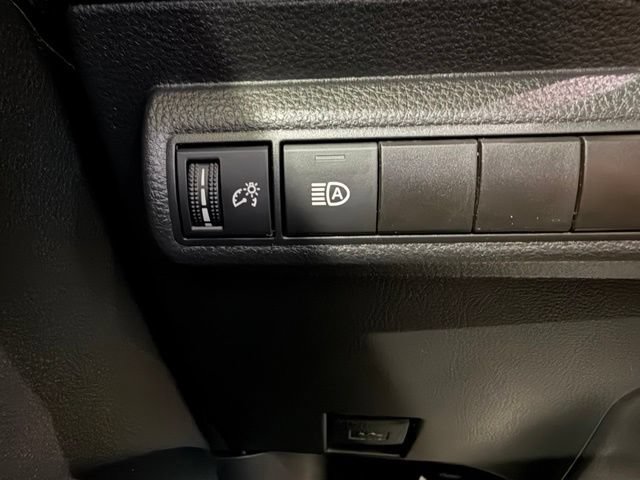 Used 2023 Toyota Corolla LE w/ Carpet Mat Package (TMS) FWD image 18