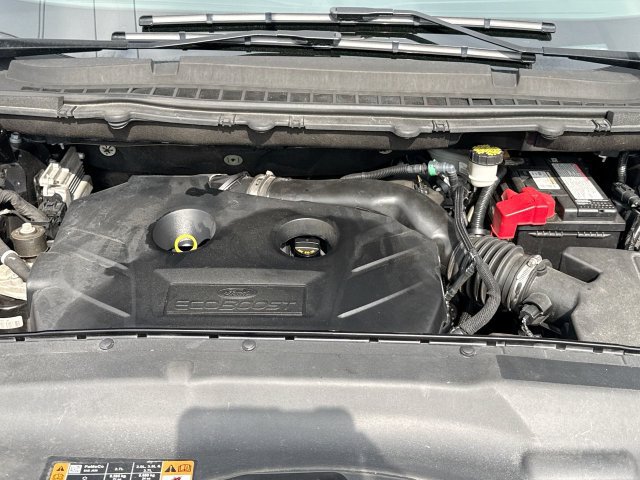 Used 2017 Ford Edge SE AWD/4WD image 25