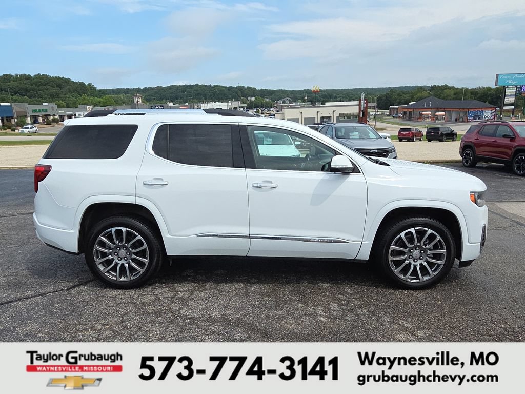 Used 2023 GMC Acadia Denali FWD image 9