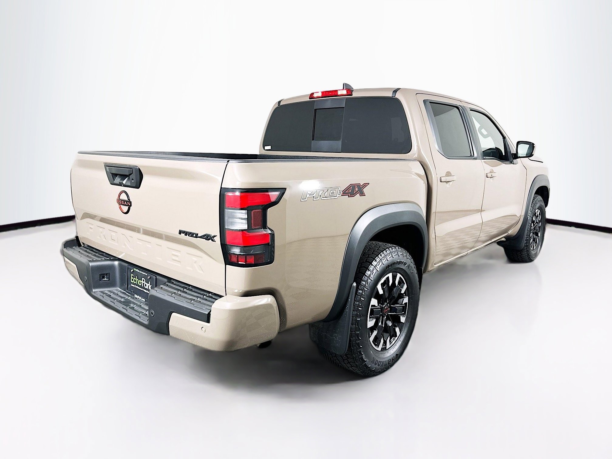 Used 2024 Nissan Frontier PRO-4X w/ Technology Package image 9